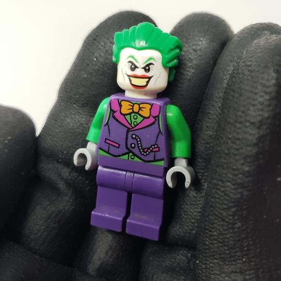LEGO Super Heroes Batman II The Joker Minifigure Minifig People - Picture 15 of 16